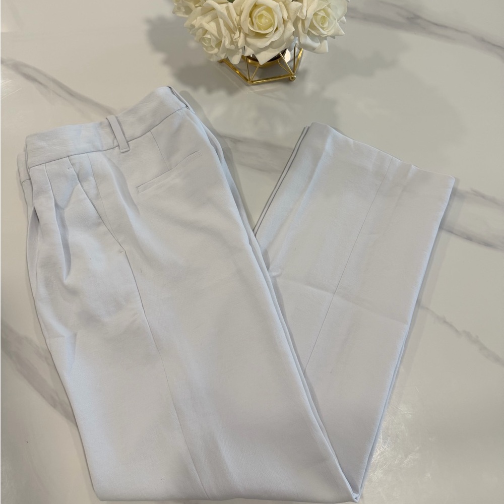 Wilfred Aritzia Effortless size 0 Very Light Blue/Almost Grey/White